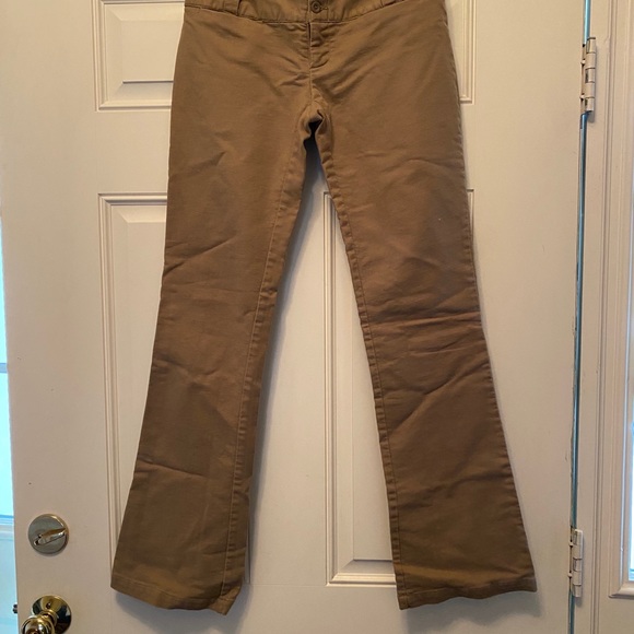 Gap Ultra Low Rise Khaki Stretch Pants - Picture 3 of 6